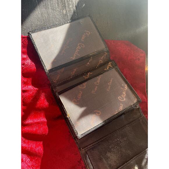 Vintage Pierre Cardin leather wallet in black - Picture 6 of 11